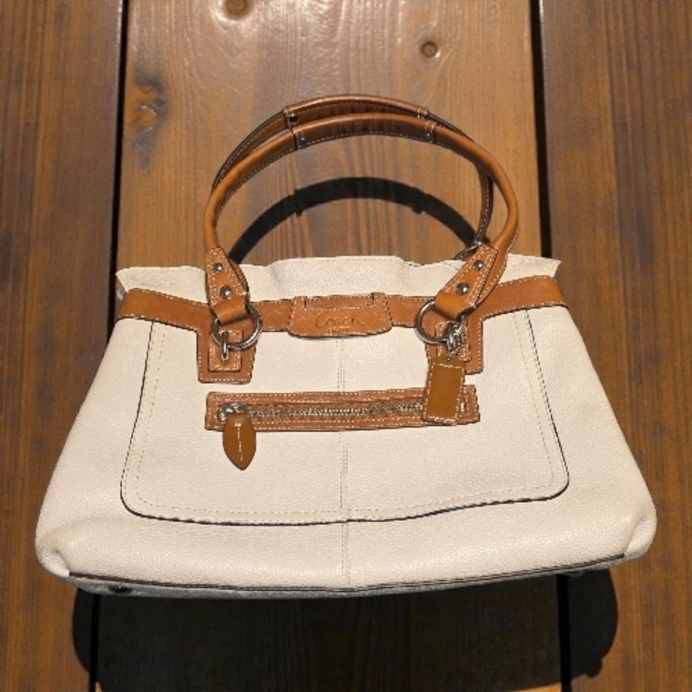 Coach Penelope Ivory Pebbled Leather Tote Handbag - EUC - Picture 2 of 16